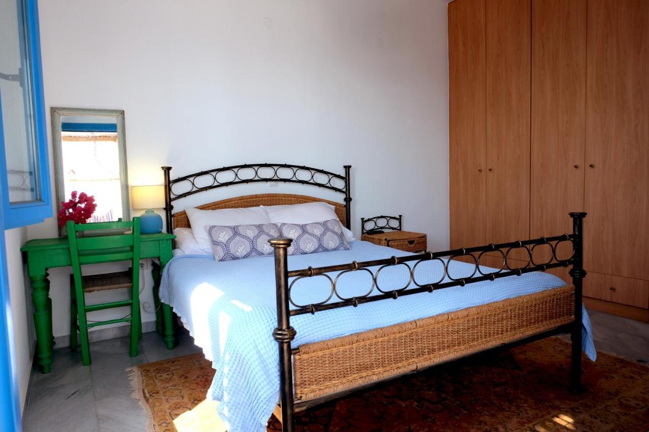 Paros Book'Inn بوسي لِفاذي المظهر الخارجي الصورة