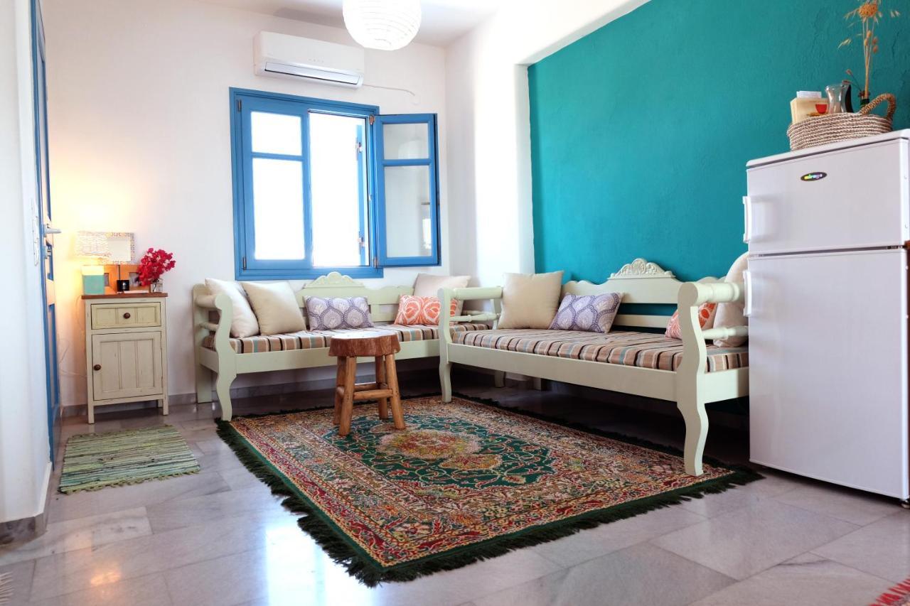 Paros Book'Inn بوسي لِفاذي المظهر الخارجي الصورة