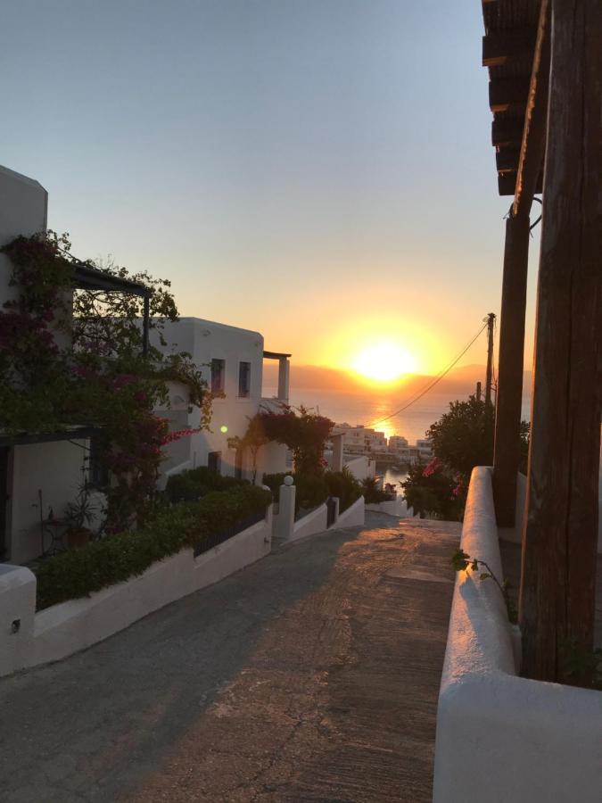 Paros Book'Inn بوسي لِفاذي المظهر الخارجي الصورة